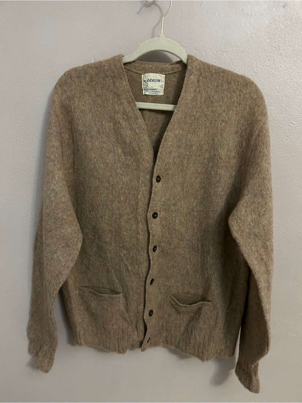 Arrow VTG alpaca Men's Taupe-Brown V-Neck Button Cardigan made in USA